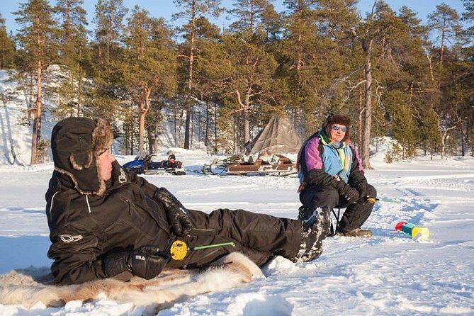 From Kakslauttanen: Ice Fishing Safari to Lake Inari, inc. lunch - Detailed Review of the Ice Fishing Safari Experience