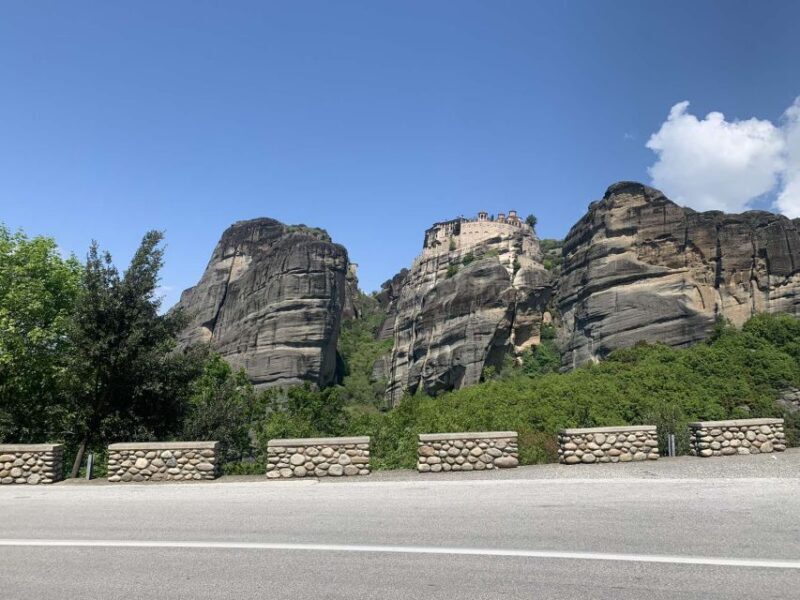 From Kalabaka or Kastraki: Meteora Monastery Morning Tour - Key Points