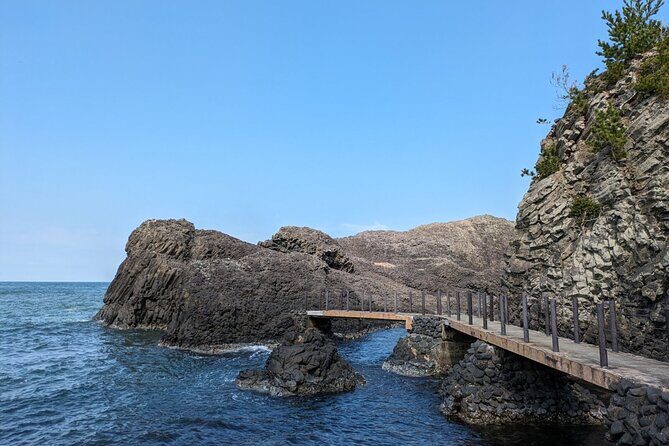 From Kanazawa: Fukui's Stunning Cliffs, Spiritual Island & Port - Key Points