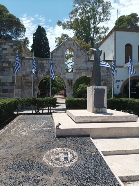 From Kos/Dikeo: Bus Tour to Zia Village on Mount Dikaios - Key Points