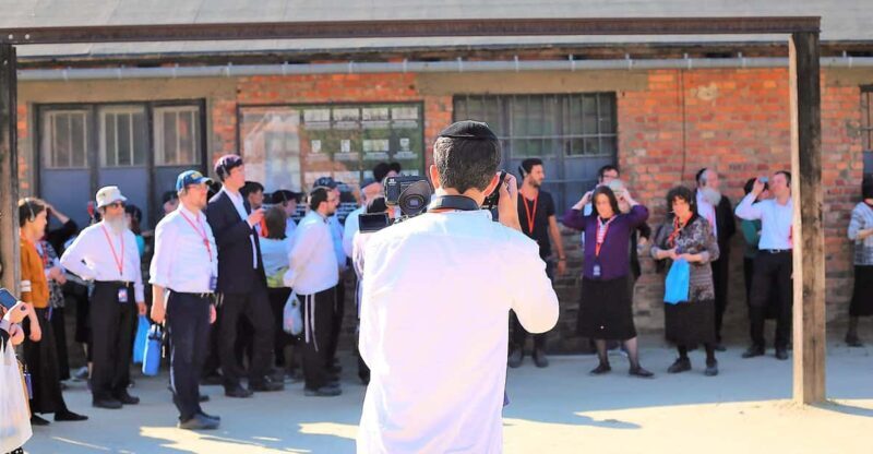 From Krakow: Auschwitz Birkenau Small Group Tour with Pickup - Experience Review: From Krakow — Auschwitz Birkenau Small Group Tour with Pickup