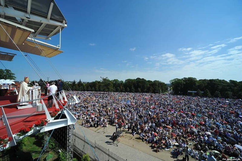 From Krakow: Czestochowa Monastery Private Tour - Who Is This Tour Best For?