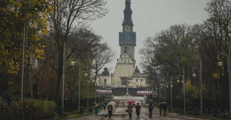 From Krakow: Czstochowa "Black Madonna" Day Tour - FAQ
