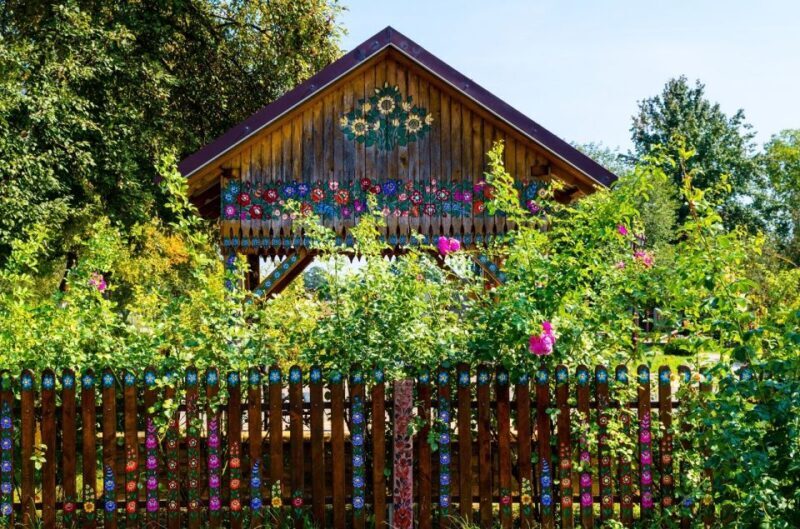 From Krakow: Guided Tour of Zalipie - A Deep Dive Into the Zalipie Tour Experience