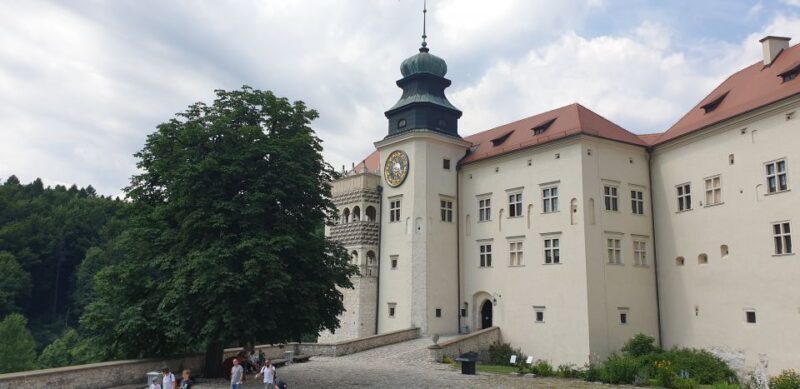 From Krakow: Ojców National Park & Ogrodzieniec Castle Tour - An In-Depth Look at the Tour Experience