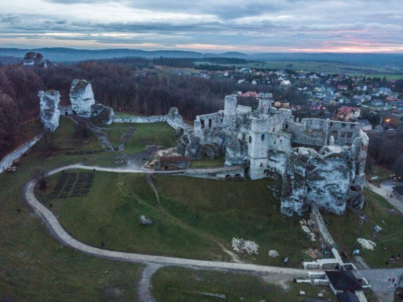 From Krakow: Trail of the Eagles Nests Day Tour - Authentic Experiences Shared by Reviewers