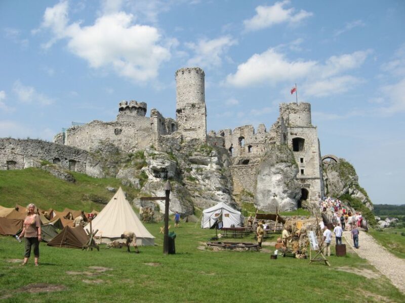 From Krakow: Trail of the Eagles Nests Day Tour - Who Should Consider This Tour?