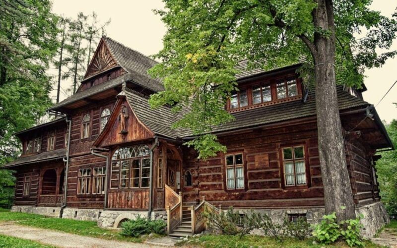 From Krakow: Zakopane Private Day Trip with Local - Exploring Zakopane: What to Expect from the Tour