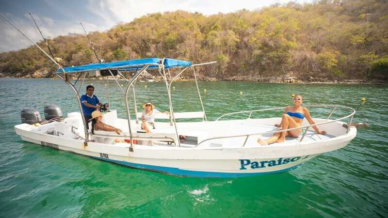 From La Crucecita: Private Huatulco 7 or 5 Bays Boat Trip - FAQ