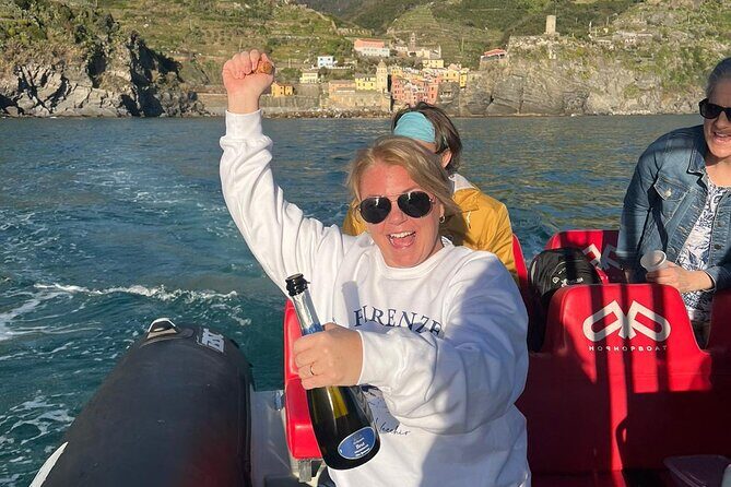 From La Spezia: The Sunset Cinque Terre Boat Tour - Real Traveler Insights: What the Reviews Reveal