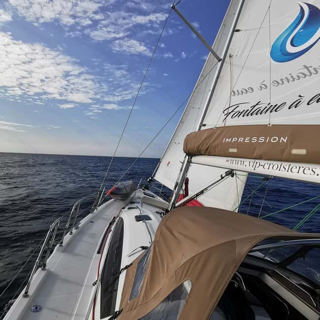 From La Trinité to Houât: a relaxing getaway on a private sailboat - The Sum Up