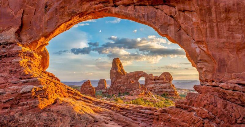 From Las Vegas: 7-Day Utah and Arizona National Parks Tour - What’s Included and What You’ll Need to Know