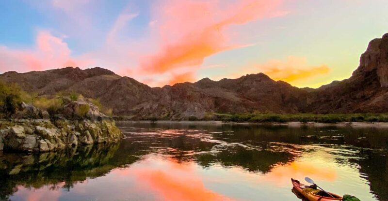 From Las Vegas: Black Canyon Twilight Kayak Tour - From Las Vegas: Black Canyon Twilight Kayak Tour – A Deep Dive into Serenity and Stunning Scenery