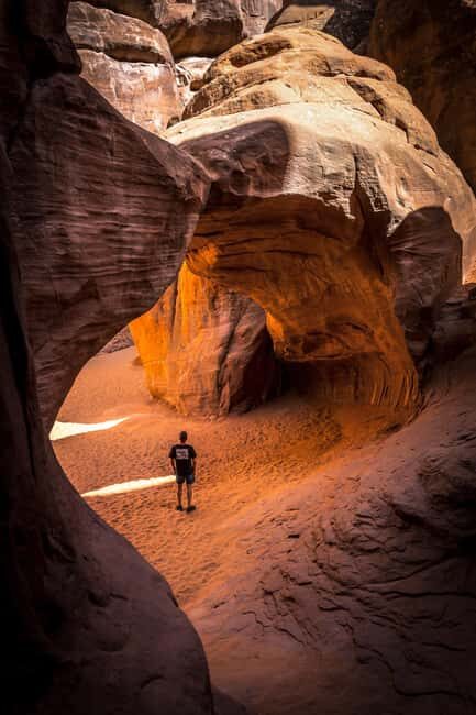 From Las Vegas: Photography Tour - Key Points