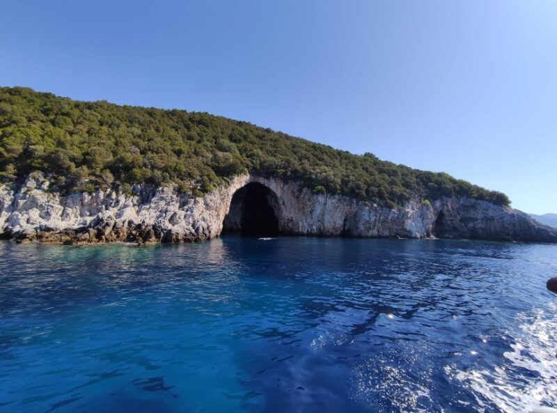 From Lefkimmi: Blue Lagoon and Syvota Village Cruise - An In-Depth Look at the Tour Experience