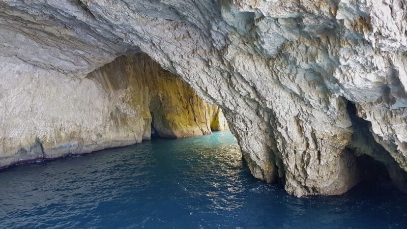 From Lefkimmi: Paxos, Antipaxos & Blue Caves Boat Tour - Why This Tour Works Well