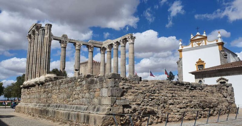 From Lisboa: Evora and Monsaraz Full-Day Tour - A Deep Dive into the Experience