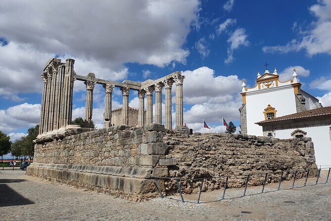 From Lisboa: Évora & Monsaraz Small-Group Full Day Tour - Who Would Love This Tour?