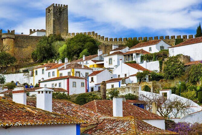 From Lisboa: Fátima, Nazaré, Óbidos & Batalha Private Tour - Who Is This Tour Perfect For?