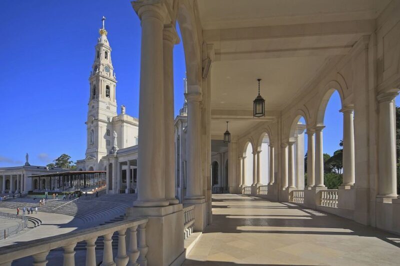 From Lisbon: Best of Fátima and surroundings Tour - FAQs