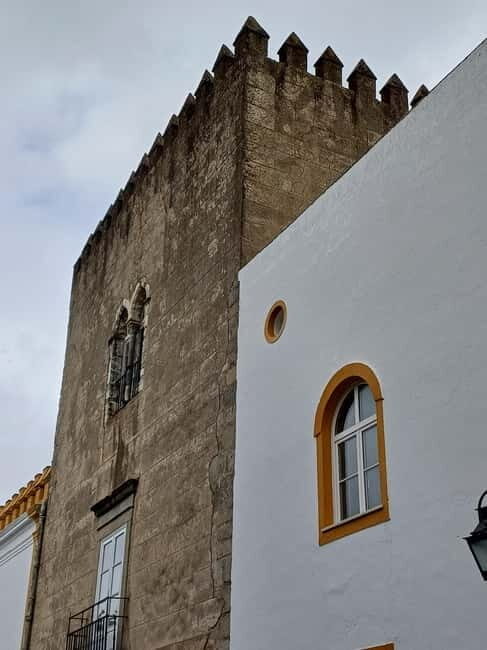 From Lisbon: Évora, Vila Viçosa, and Wine Cellars Day Trip - Key Points