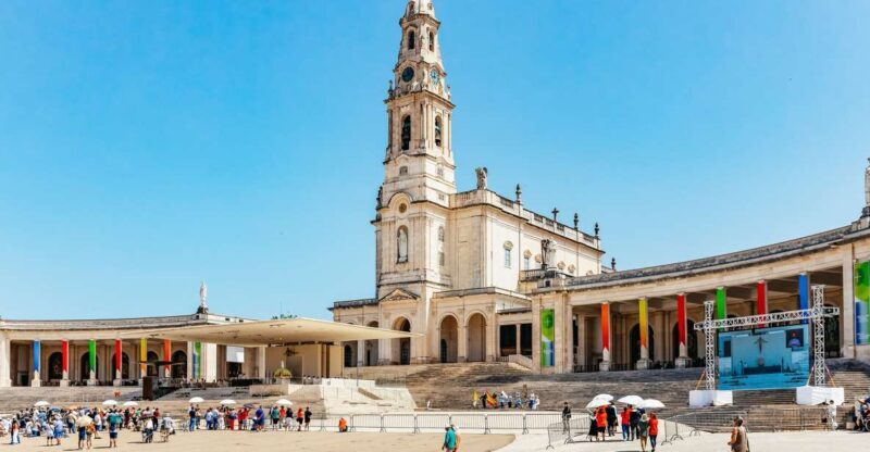 From Lisbon: Fatima Óbidos Batalha & Nazaré Small Group Tour - Who Will Love This Tour?