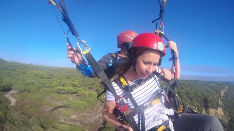 From Lisbon: Paragliding Flight with Transfers - FAQs
