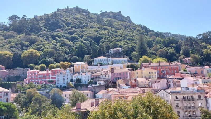 From Lisbon: Sintra Private tour Half-Day in a premium car - FAQ