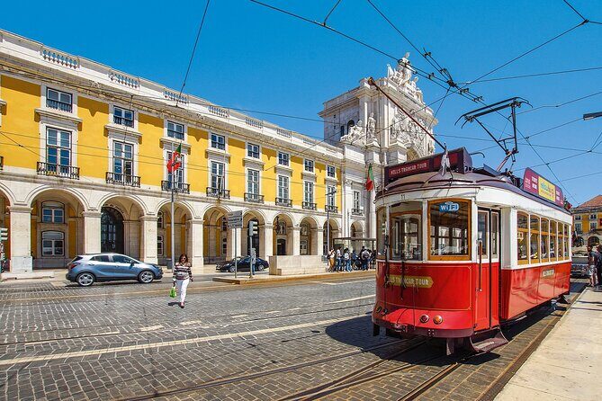 From Lisbon: Transfer to Porto with up to 3 City Stops - Key Points