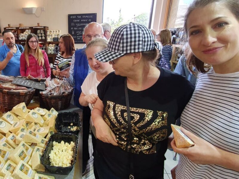 From Liverpool: Full-Day Yorkshire Sightseeing Adventure - Authentic Experiences and Genuine Insights