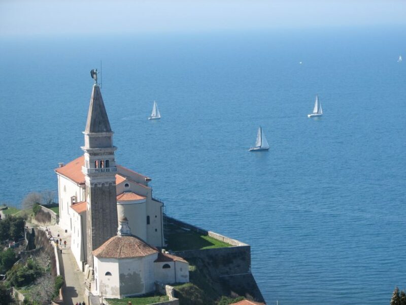 From Ljubljana: kocjan UNESCO Caves and Piran Full-Day Trip - Charming Piran: A Coastal Town of Character