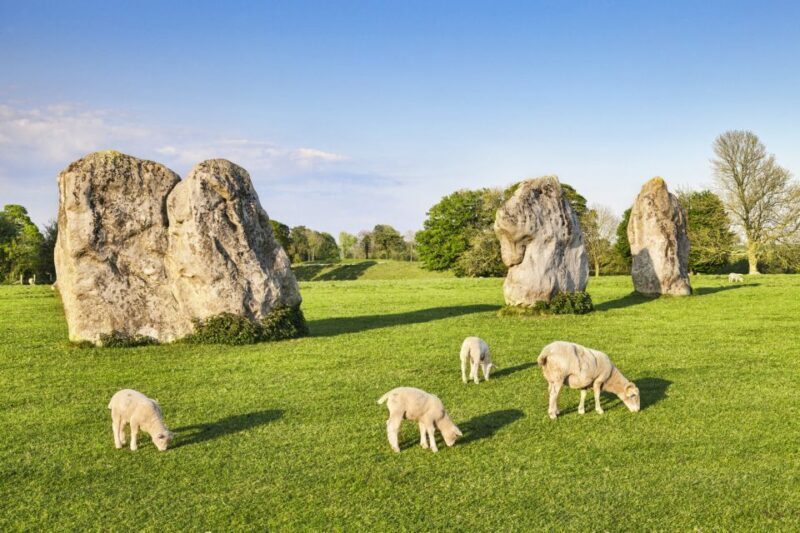 From London: Bath, Avebury and Lacock Village Day Trip - The Itinerary in Detail