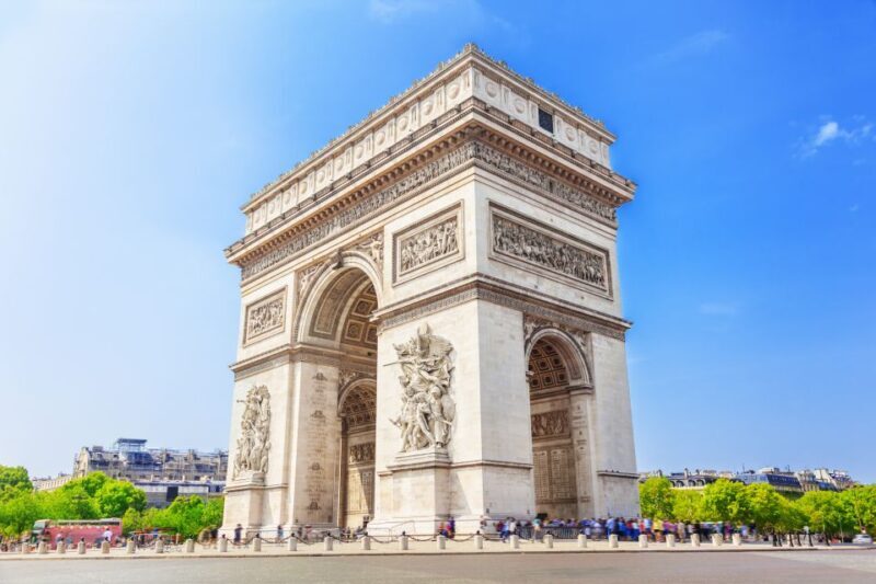 From London: Lunch at Eiffel Tower, Louvre and Notre Dame - The Sum Up
