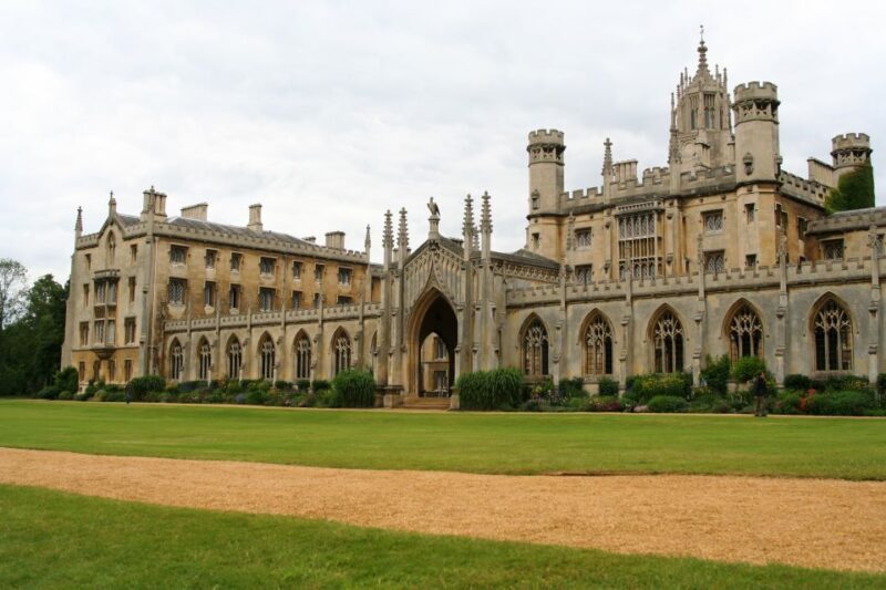 From London: Oxford & Cambridge Day Tour - FAQs