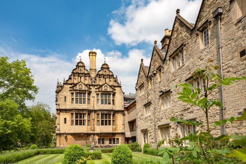 From London: Oxford Highlights Private Half-Day Guided Tour - Optional Extension: The Cotswolds Enchanting Countryside
