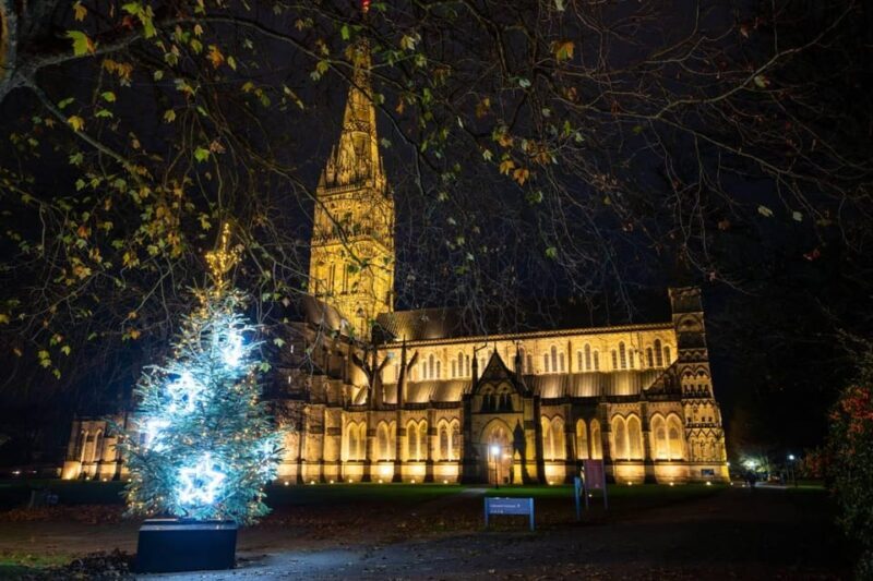 From London: Salisbury and Winchester Christmas Markets Tour - Key Points