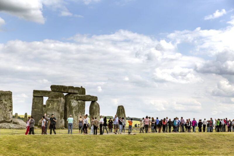 From London: Stonehenge Half-Day Tour - A Deep Dive into the Tour Experience