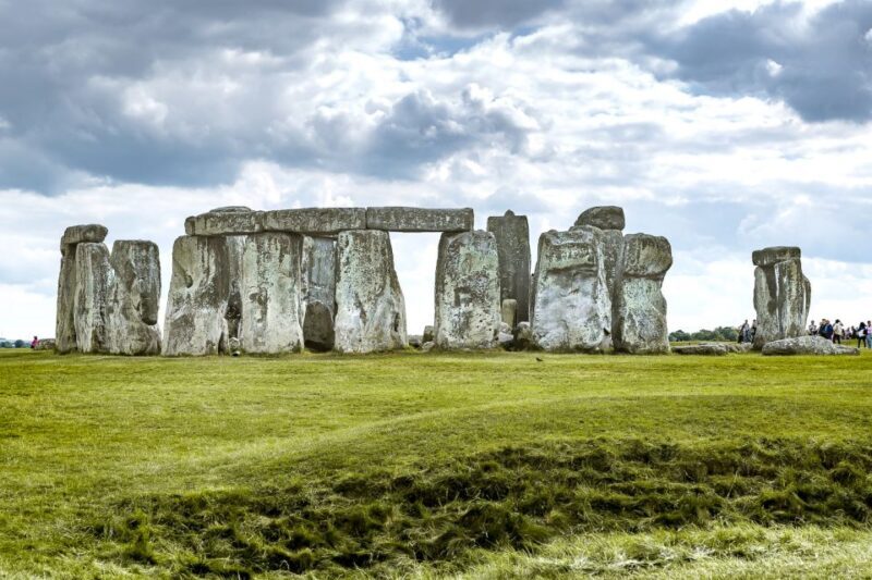 From London: Stonehenge Half-Day Tour - Who Should Consider This Tour?