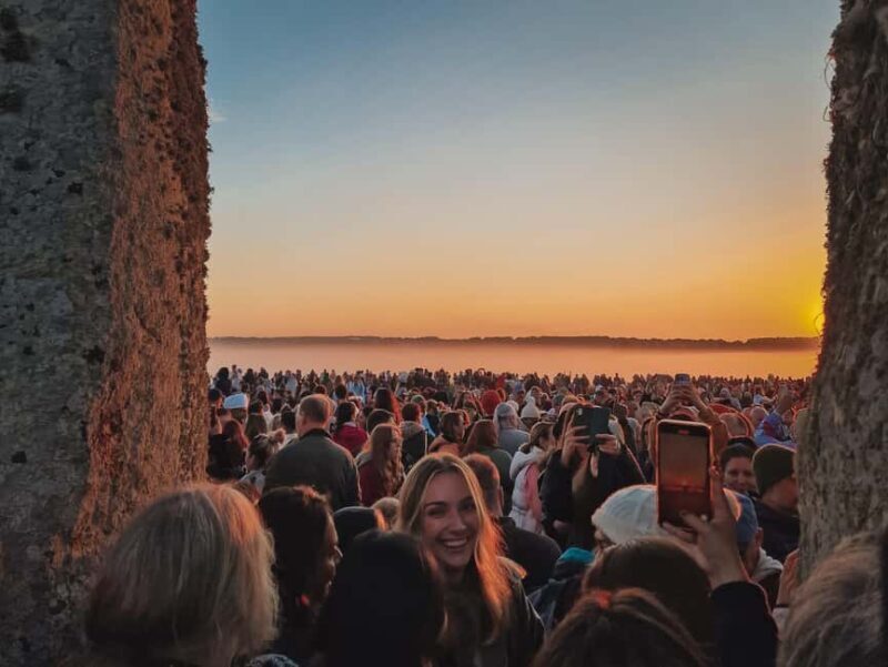 From London: Stonehenge Solstice Celebration Tour - FAQ