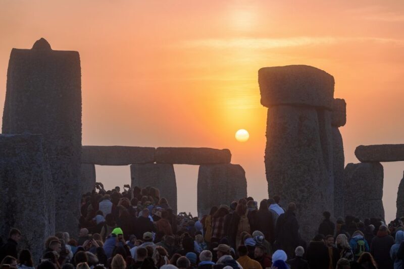 From London: Stonehenge Summer Solstice Sunset Tour (Jun 20) - A Deep Dive into the Experience