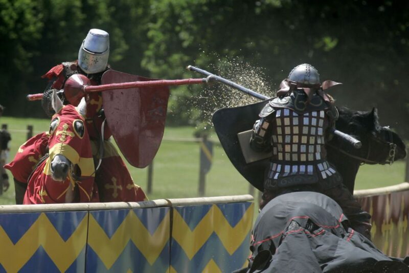 From London: Warwick, Oxford, Stratford & Cotswolds Day Tour - Key Points