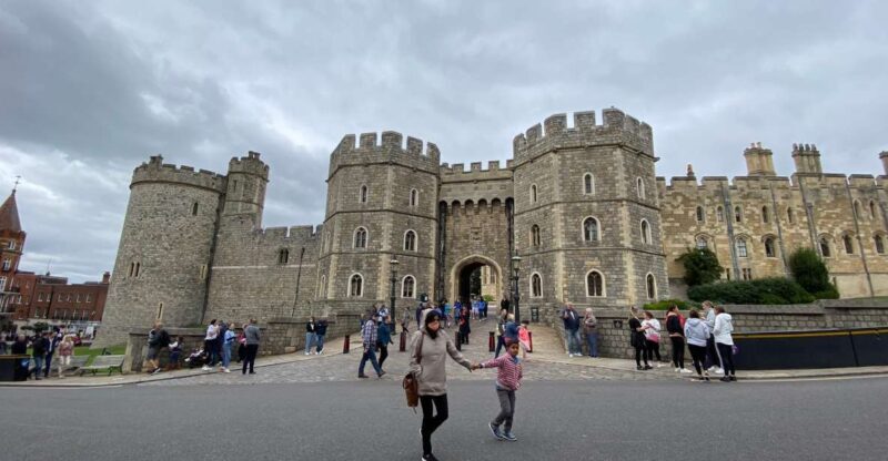 From London: Windsor Castle & Stonehenge Private Day Trip - An In-Depth Look at the Itinerary and Highlights