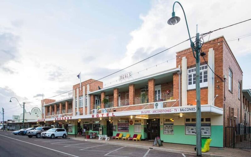 From Longreach: Outback Winton Full Day Tour - FAQ