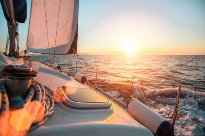 From Ma'alaea: Maui Sunset Cruise with Drinks and Snacks - Setting the scene: What to expect from the cruise