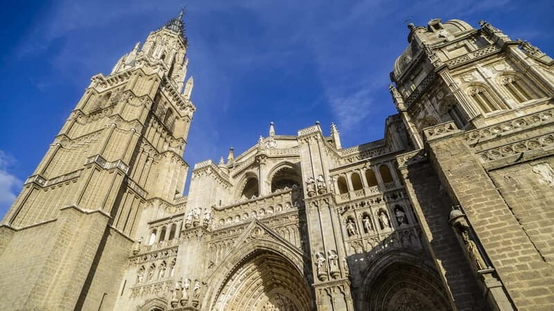 From Madrid: Toledo Premium tour w/ Cathedral & 7 Monuments - Practical Details: Transportation and Accessibility