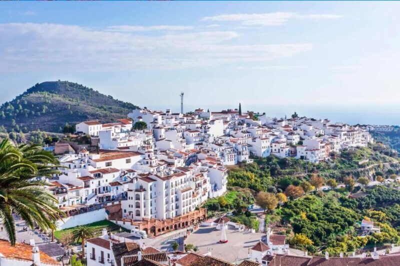 From Malaga: Private guided day trip to Nerja and Frigiliana - Final Thoughts
