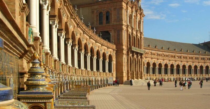 From Malaga: Private Seville, Alcazar and Cathedral Day Trip - Exploring the Itinerary: What You Can Expect