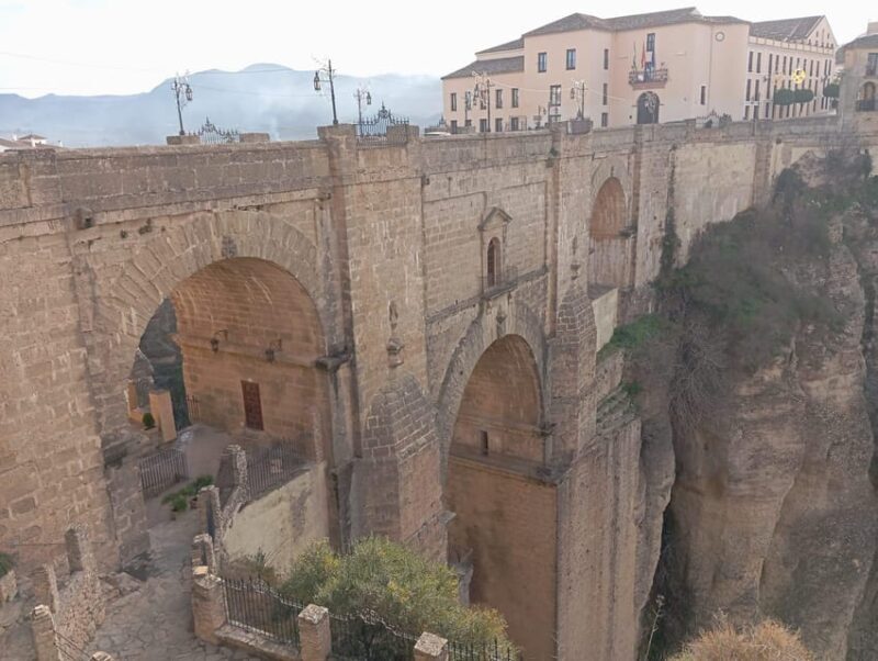 From Málaga: private tour to Ronda and Setenil - Key Points