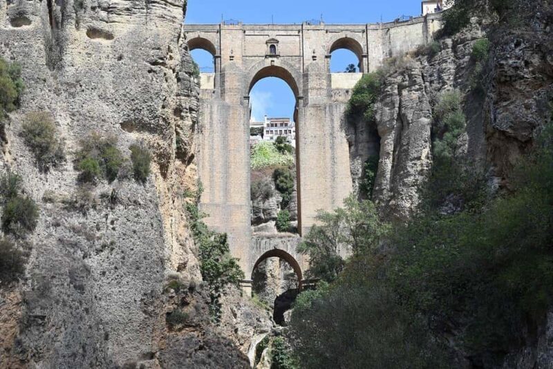 From Malaga: Ronda y Setenil de la Bodegas Day Trip by coach - What’s Included and What to Keep in Mind