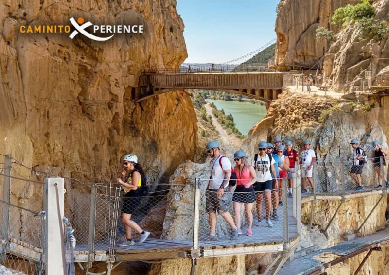 From Málaga: Round Trip Bus to Caminito del Rey + Tour with an Official Guide - What Makes This Tour Stand Out?